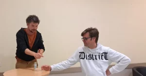 répétition pièce de théâtre les cachottiers par les troupe de théâtre la bohème de la boutouchère