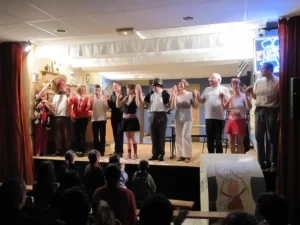 2010_Larguez-les-amarres-9