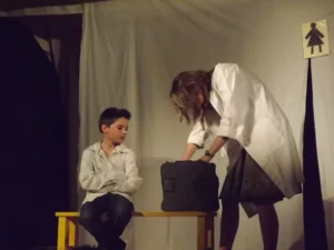 2012_Saynetes-dans-la-Gare-26