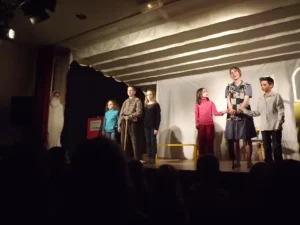 2012_Saynetes-dans-la-Gare-59