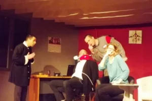 2013_harakiri_a_la_francaise-1