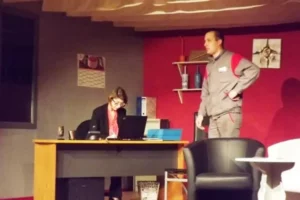 2013_harakiri_a_la_francaise-11